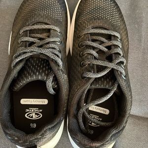 Boys, black Athletic memory foam shoes, size 6 1/2, worn 1x